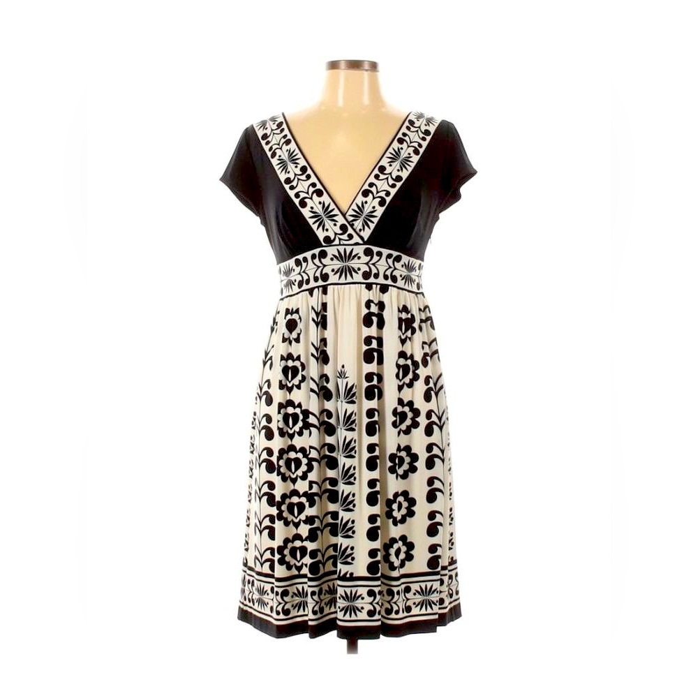 Maggy London Size 4 Petite Black and White V-Neck Cap Sleeve Vintage-style Dress